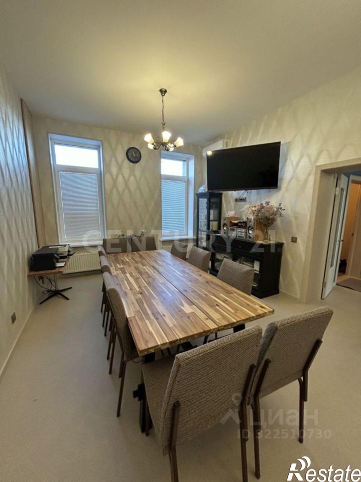 2-комн квартира улица Даяна Мурзина, 13,  д. 13