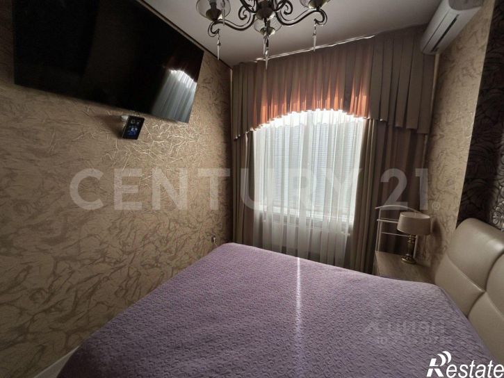 2-комн квартира улица Даяна Мурзина, 13,  д. 13