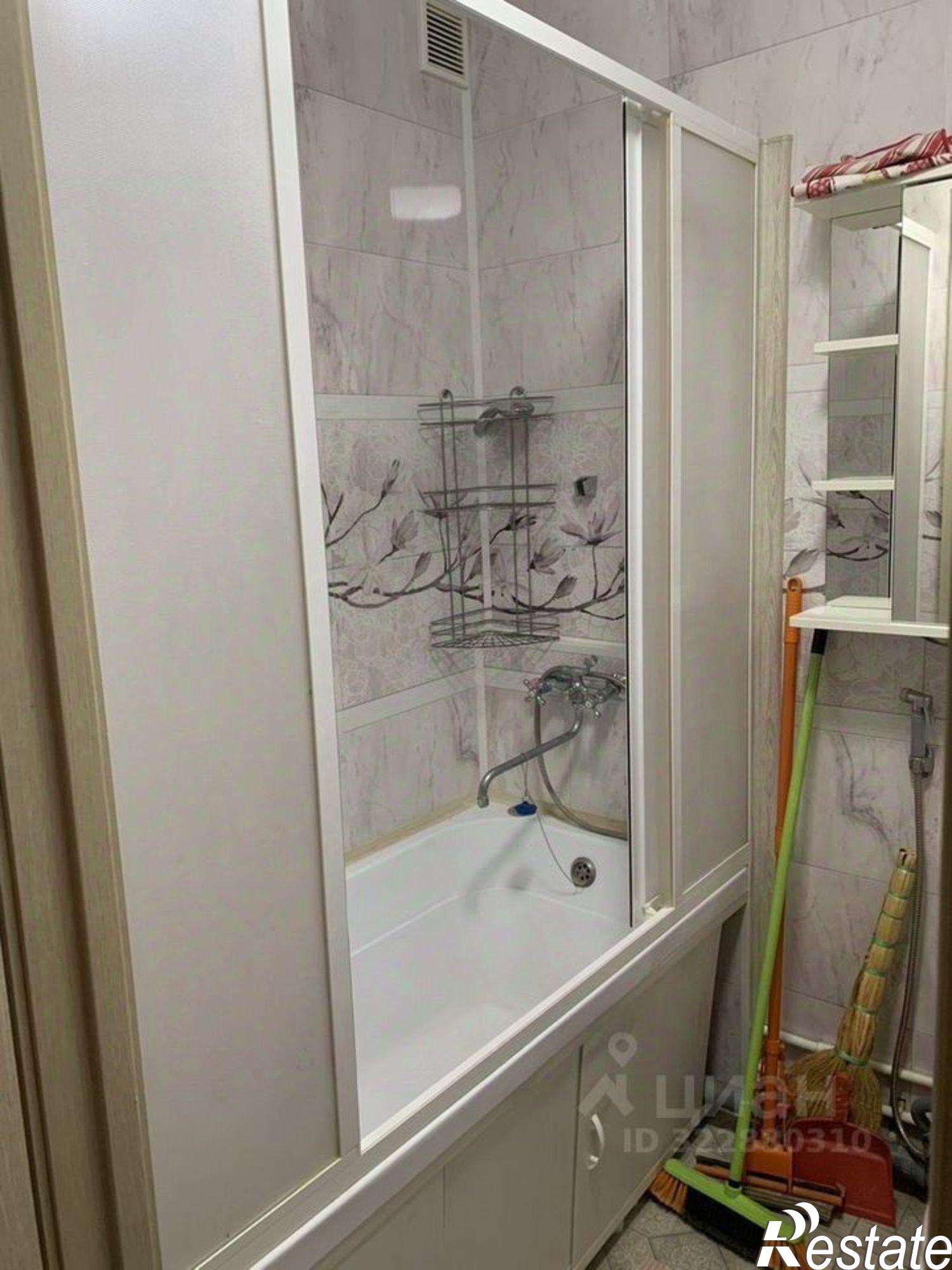 Купить квартиру за 3 750 000 рублей на Революционная улица, 80/1