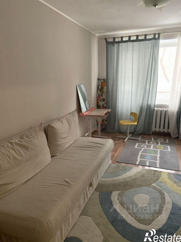 1-комн квартира Революционная улица, 80/1,  д. 80/1