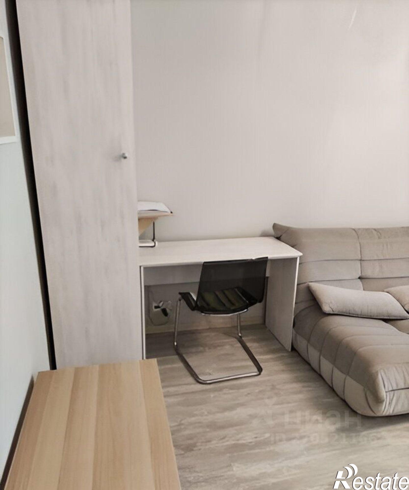 Сдать квартиру за 24 000 рублей на Обская улица, 5/1