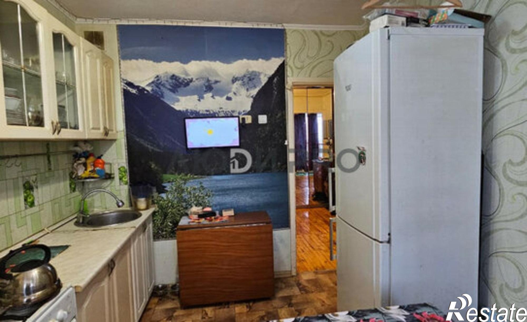 Купить квартиру за 3 450 000 рублей на ул Пожарского, 261