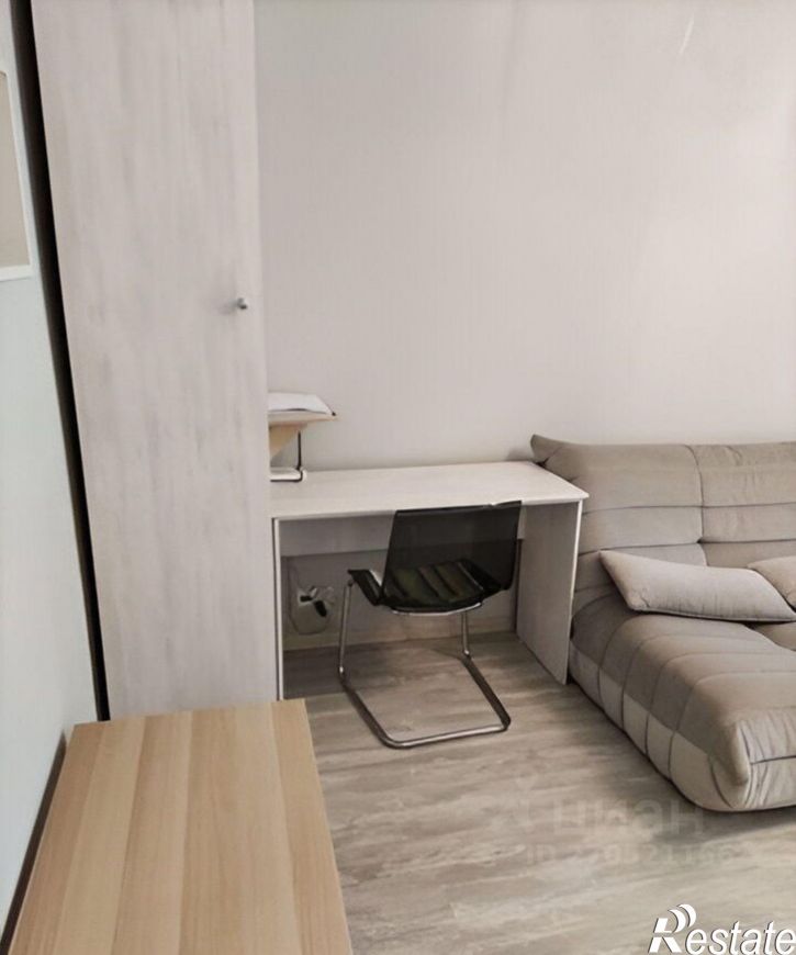 2-комн квартира Обская улица, 5/1,  д. 5/1