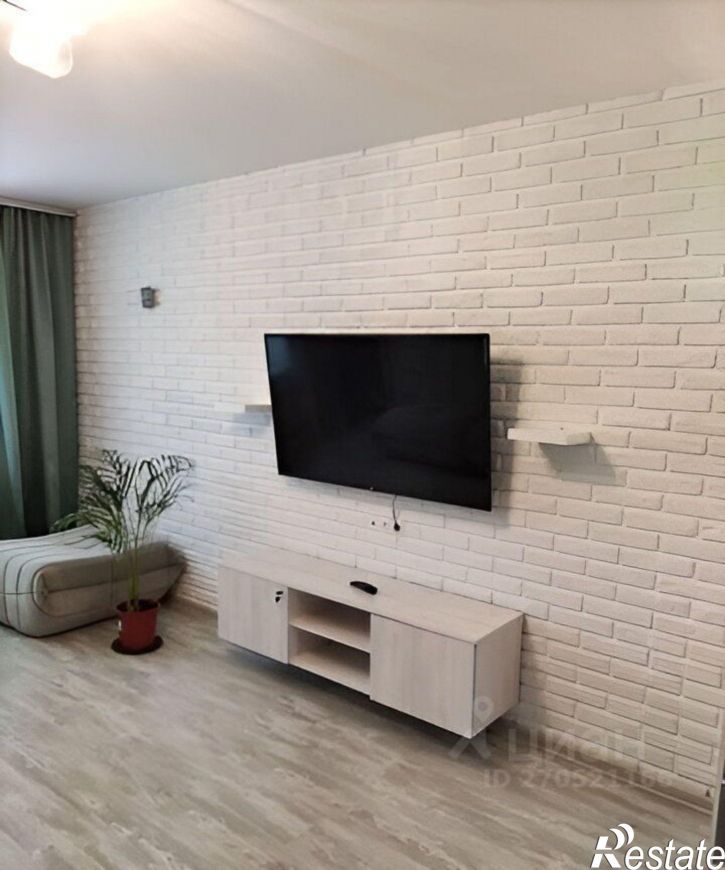 2-комн квартира Обская улица, 5/1,  д. 5/1