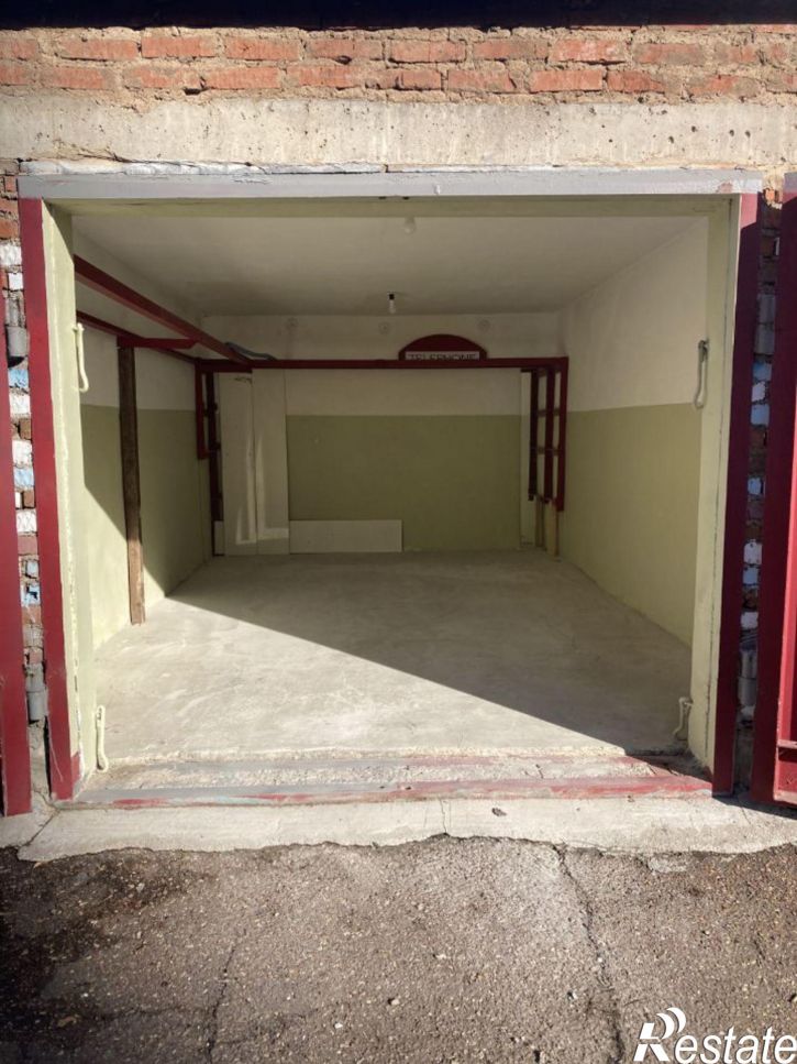 Гараж/парковка проспект Октября, 130А,  д. 130А