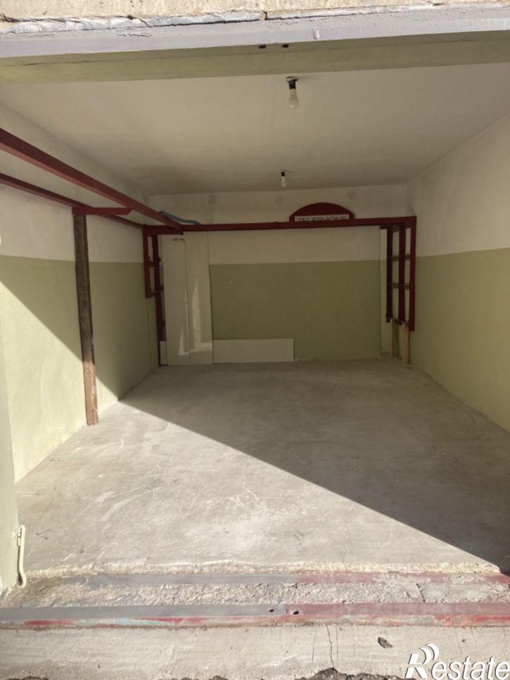 Гараж/парковка проспект Октября, 130А,  д. 130А