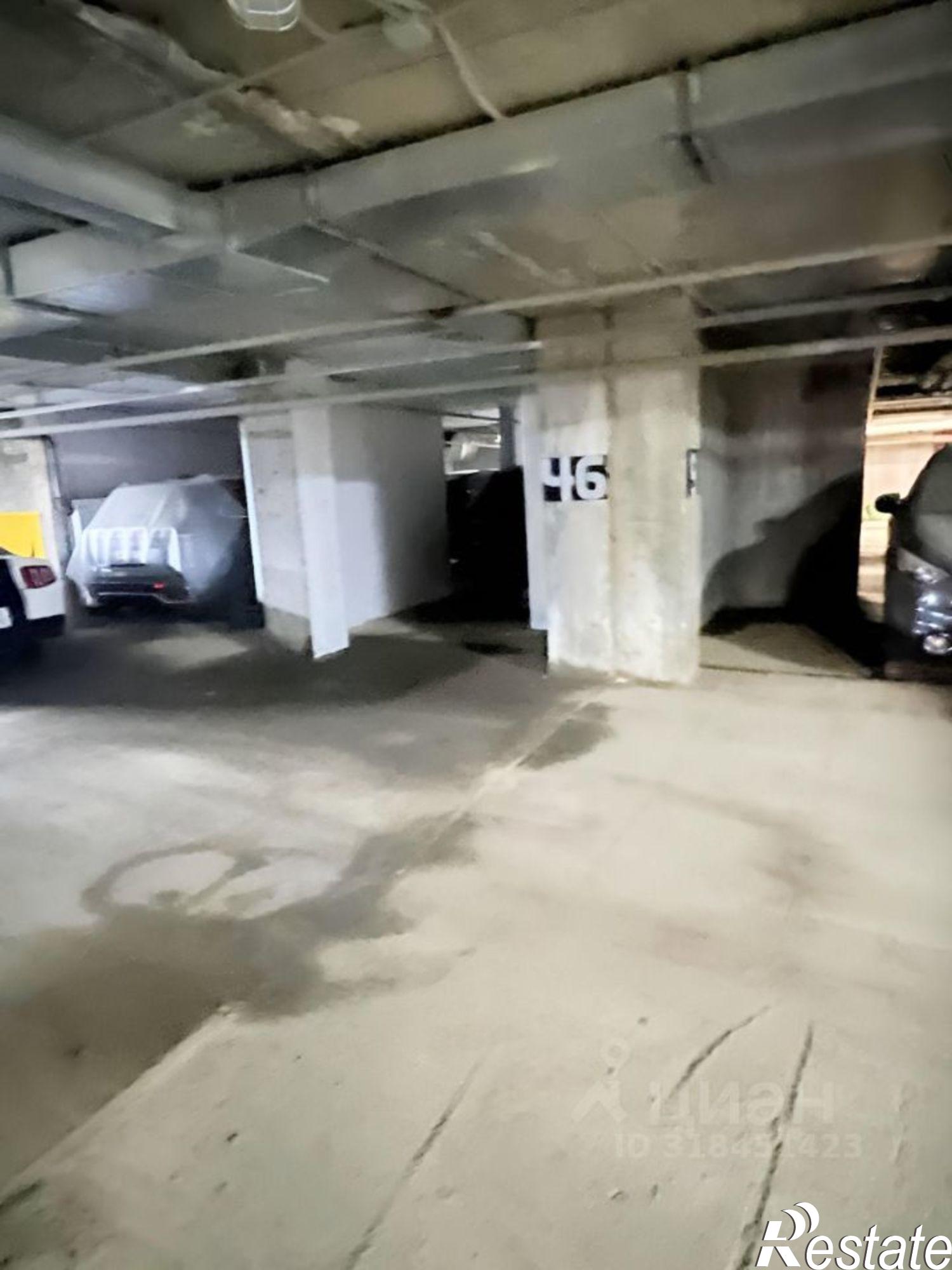 Сдать гараж, место в паркинге за 7 500 рублей на улица Степана Злобина, 2