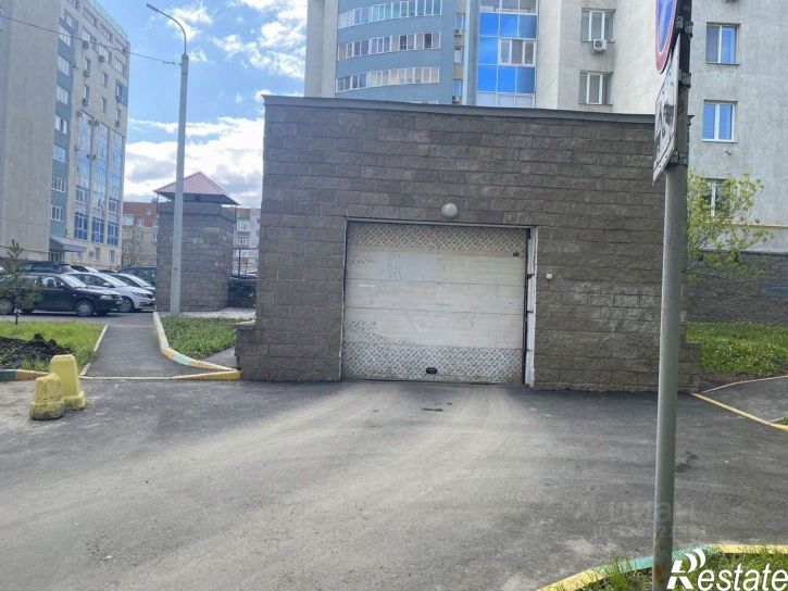 Гараж/парковка Революционная улица, 34/1,  д. 34/1