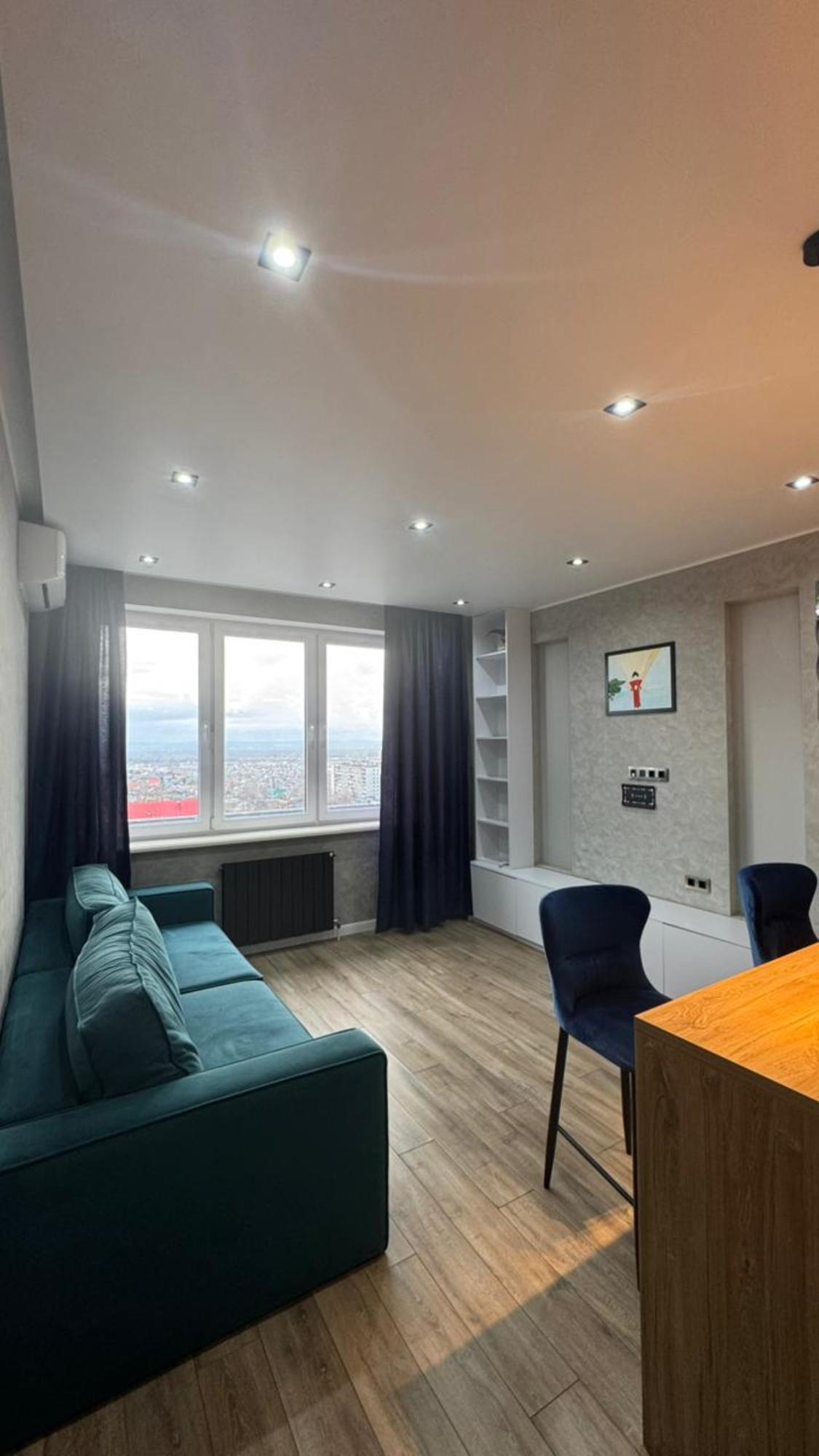 Сдать квартиру за 45 000 рублей на Аксакова ул, 81/1