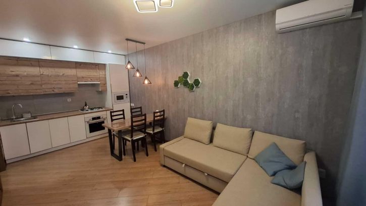 2-комн квартира Артезианская, 20