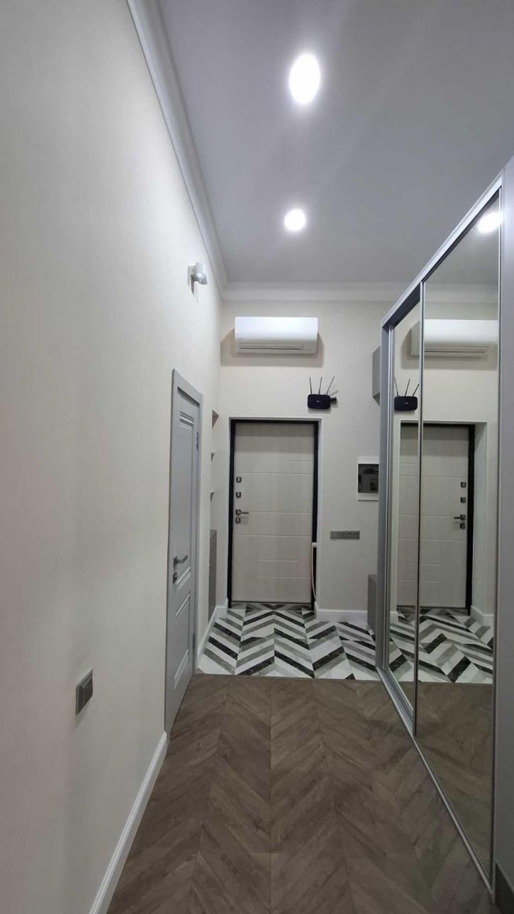 2-комн квартира Цюрупы ул, 30