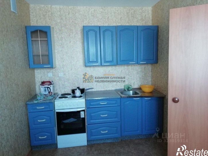 3-комн квартира ул Испытателей, 23,  д. 23