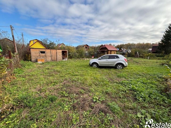 Земельный участок