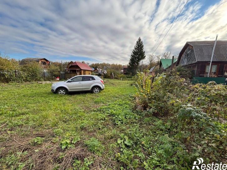 Земельный участок