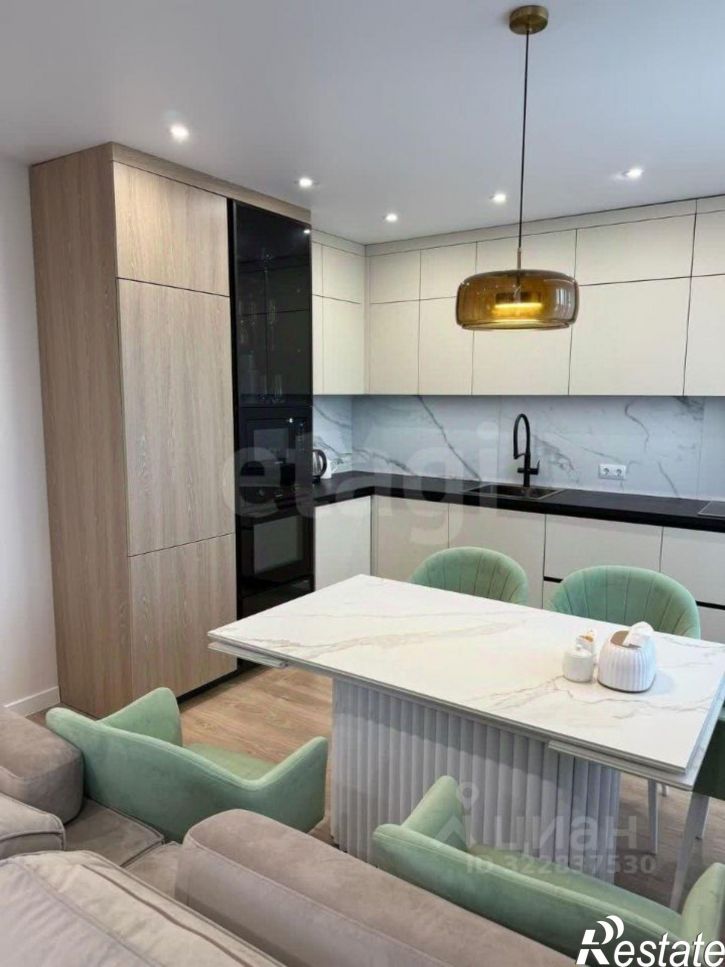 4-комн квартира улица Рихарда Зорге, 15/3,  д. 15/3