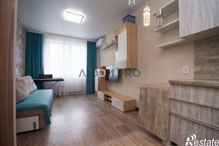 2-комн квартира Яркий б-р, 5,  д. 5