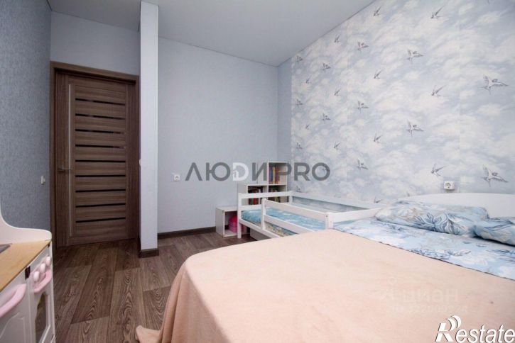 2-комн квартира Яркий б-р, 5,  д. 5