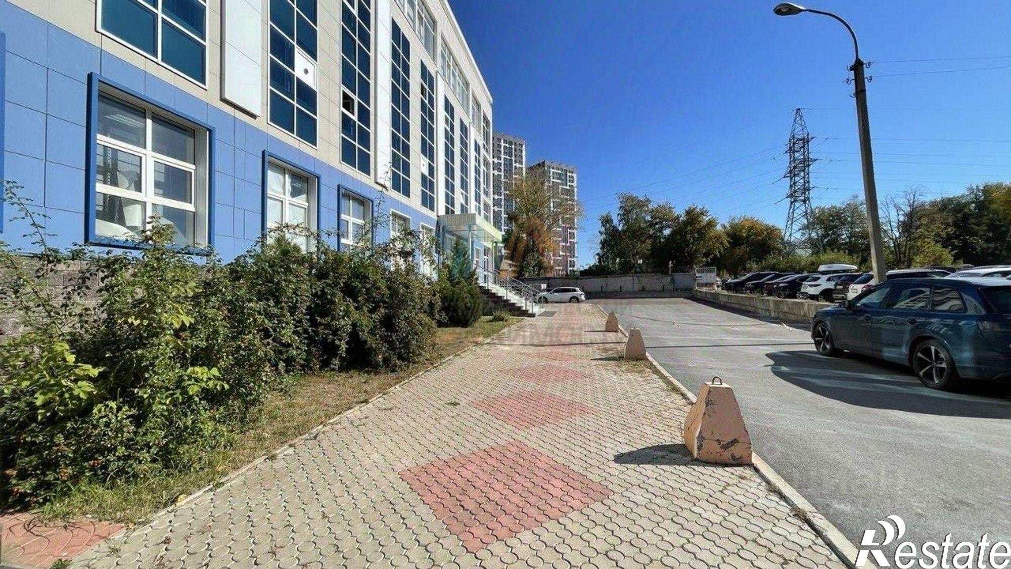 Сдать офис, помещение под офис за 295 900 рублей на улица Менделеева, 134