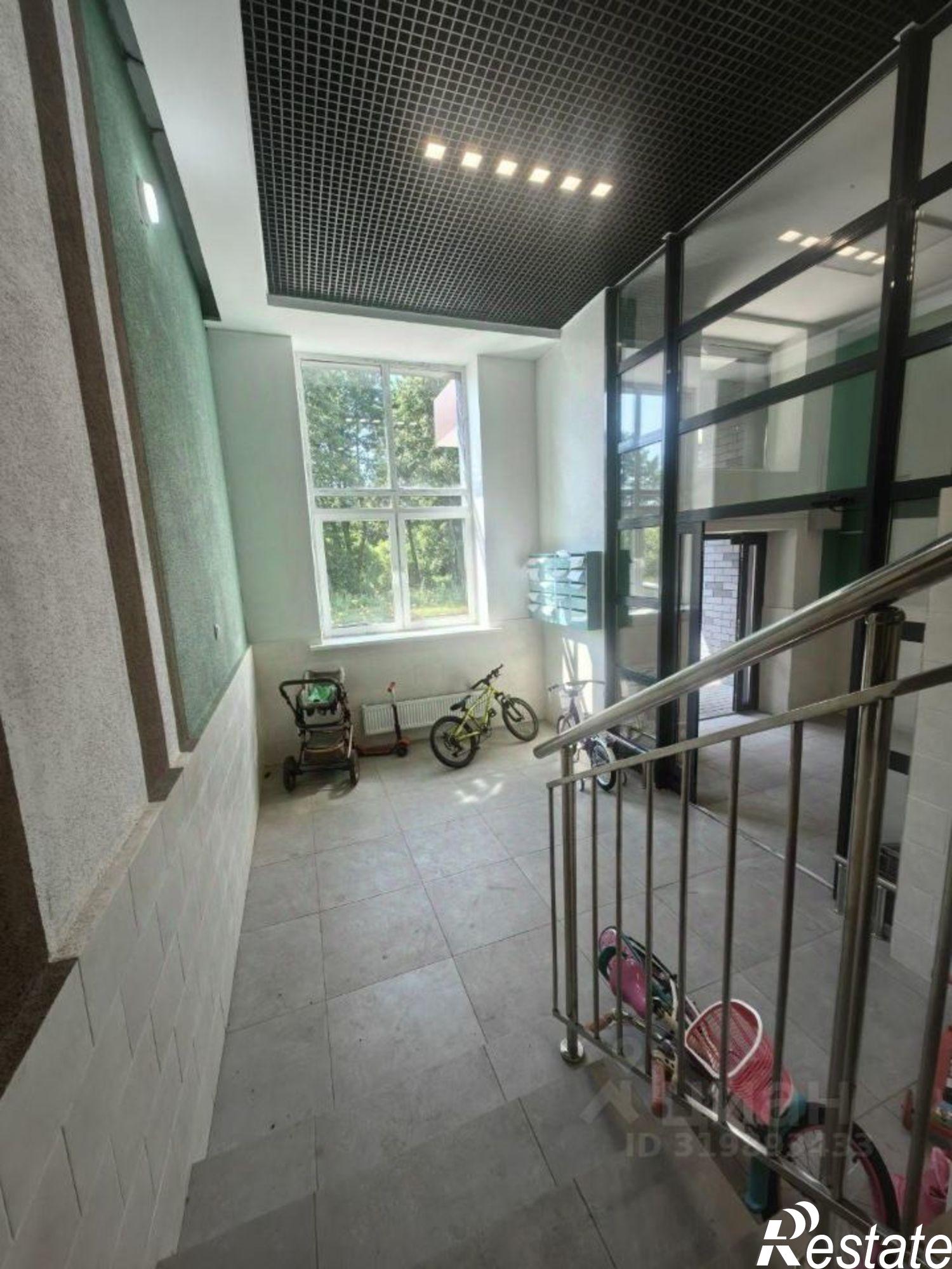 Купить квартиру за 3 390 000 рублей на улица Ивана Спатара, 22