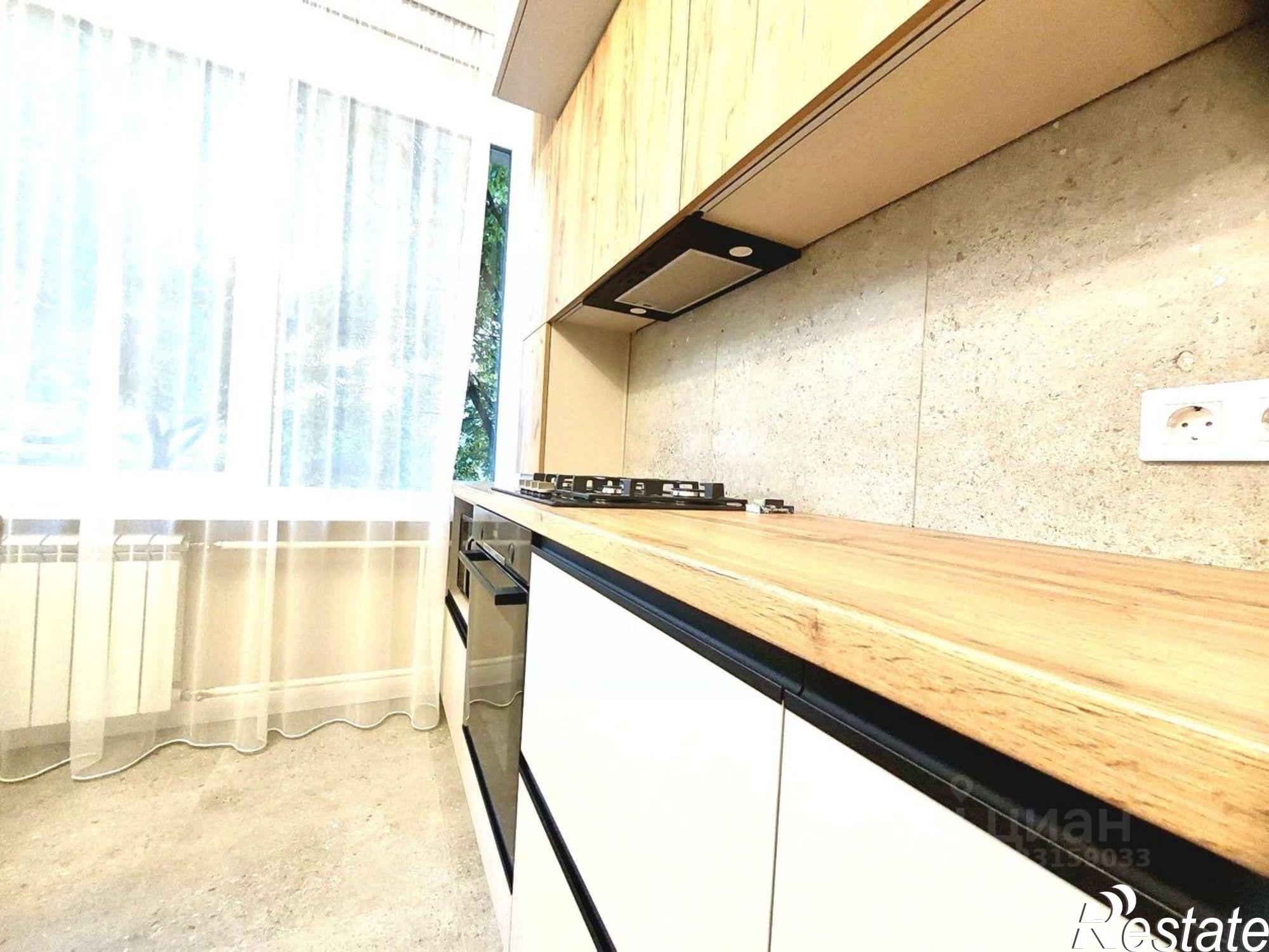 Сдать квартиру за 33 000 рублей на проспект Октября, 110