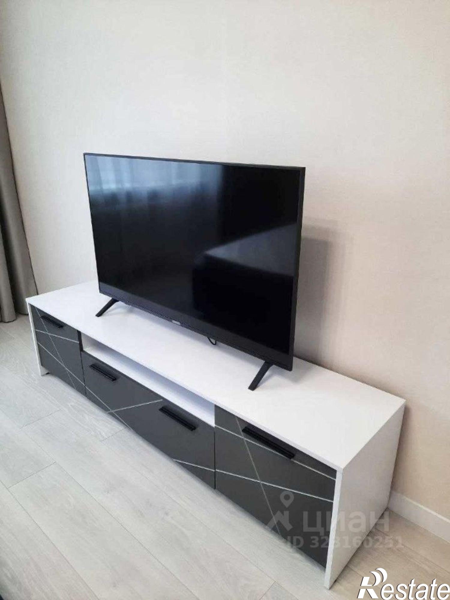 Сдать квартиру за 30 000 рублей на улица Гафури, 56