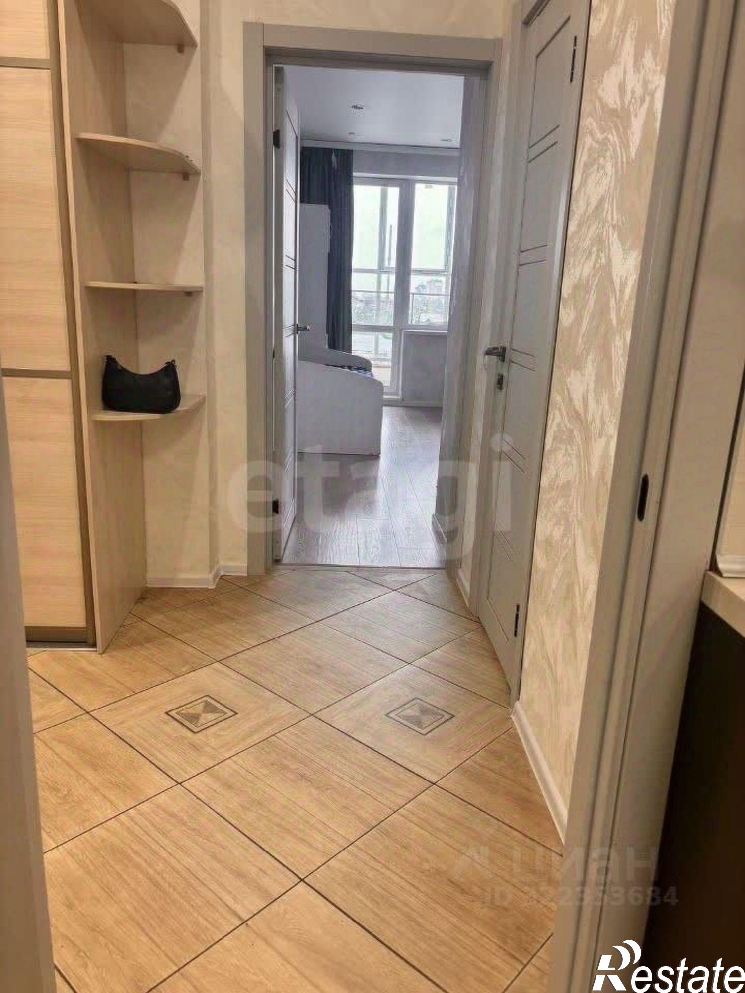 Сдать квартиру за 45 000 рублей на улица Степана Злобина, 2