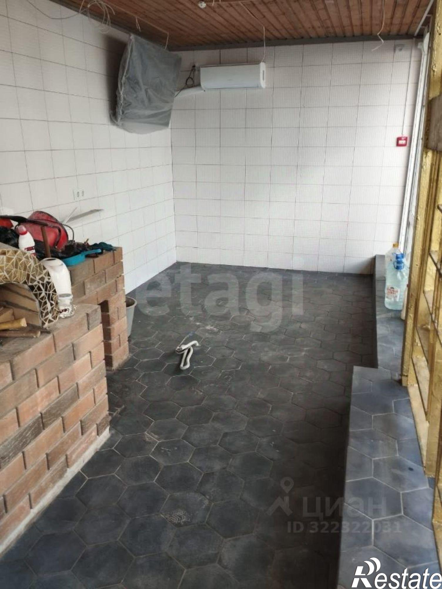 Сдать торговое помещение за 45 002 рублей на улица Комарова, 12