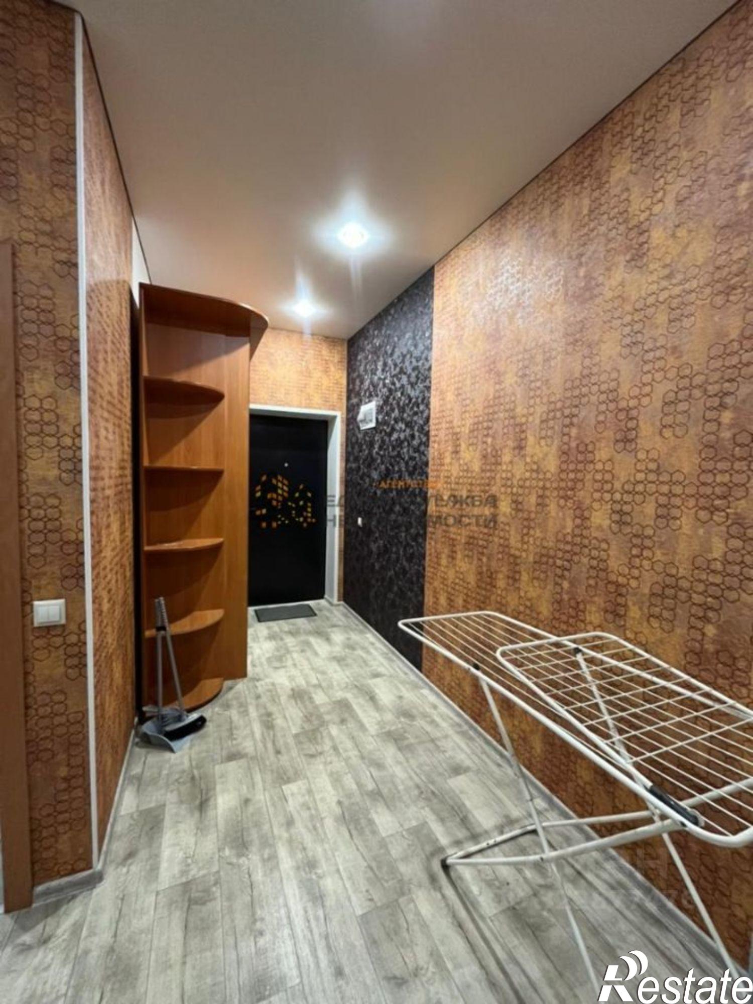 Сдать квартиру за 25 000 рублей на улица Менделеева, 21/1