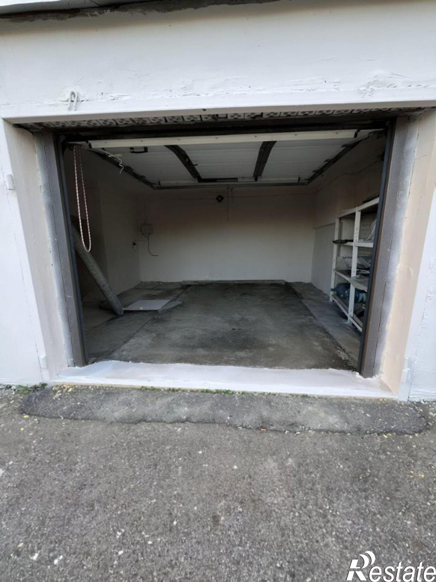 Купить гараж, место в паркинге за 2 325 520 рублей на бульвар Ибрагимова, 19