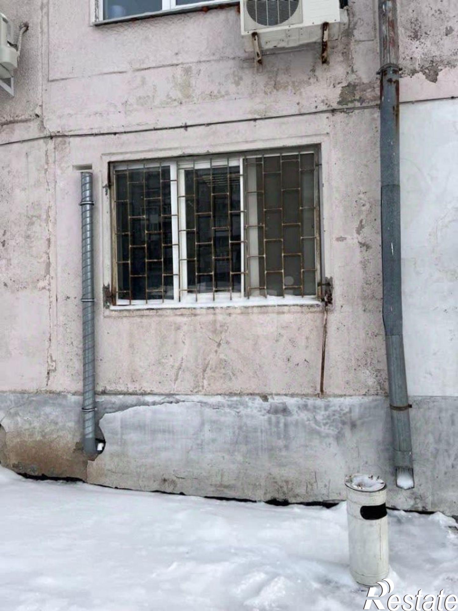 Купить офис, помещение под офис за 4 087 260 рублей на Революционная улица, 154