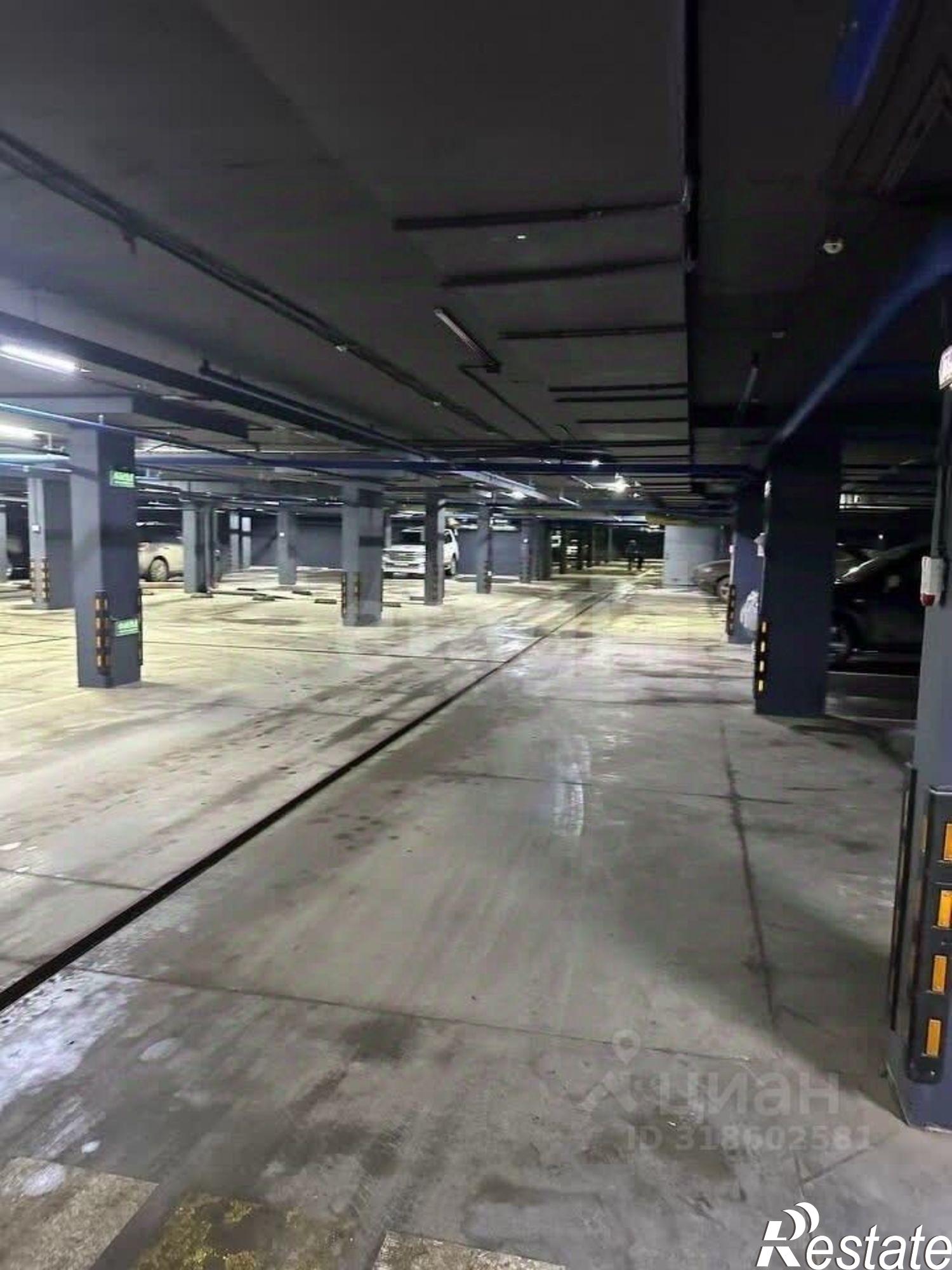 Купить гараж, место в паркинге за 1 924 180 рублей на Коммунистическая улица, 98/1