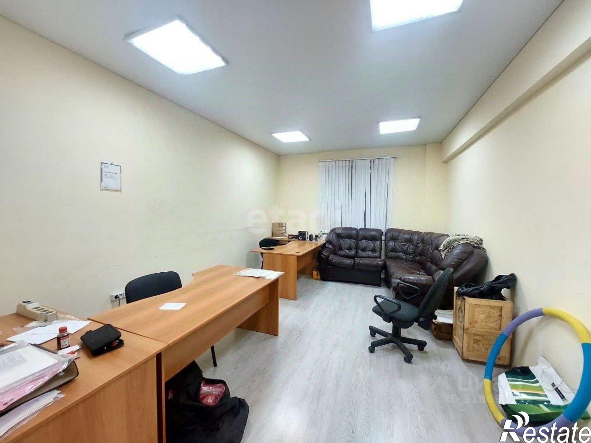 Купить офис, помещение под офис за 7 500 060 рублей на улица Карла Маркса, 71