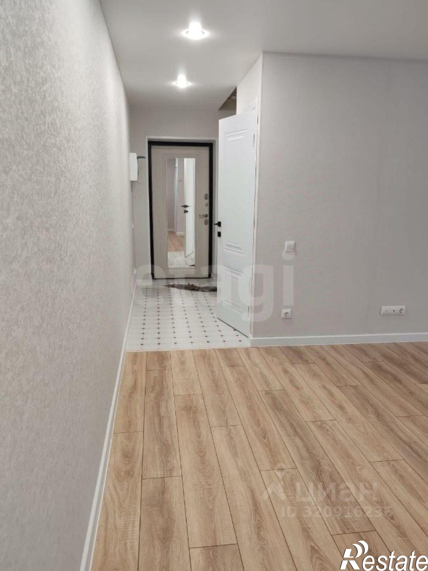 Купить квартиру за 6 040 000 рублей на Владивостокская улица, 15