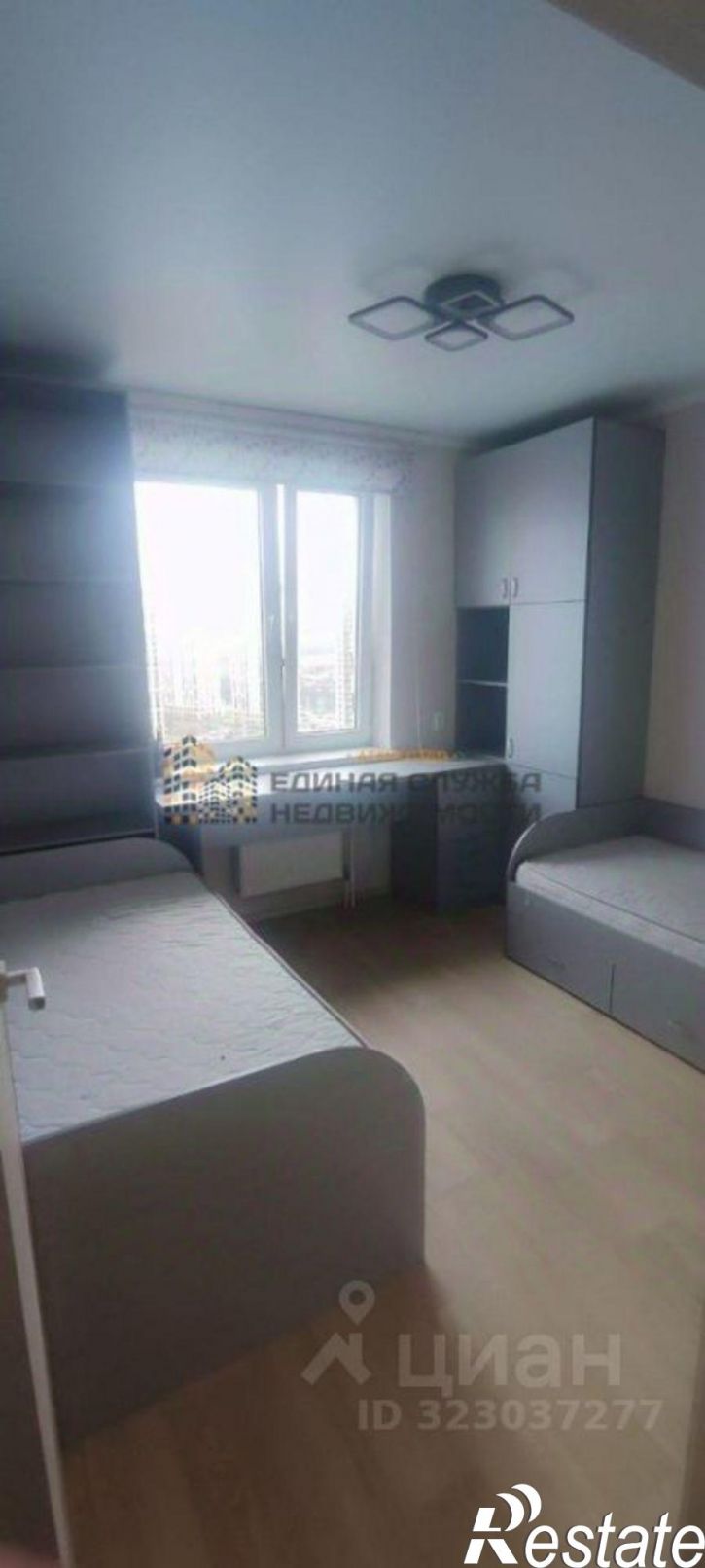 2-комн квартира улица Евгения Столярова, 3А,  д. 3А