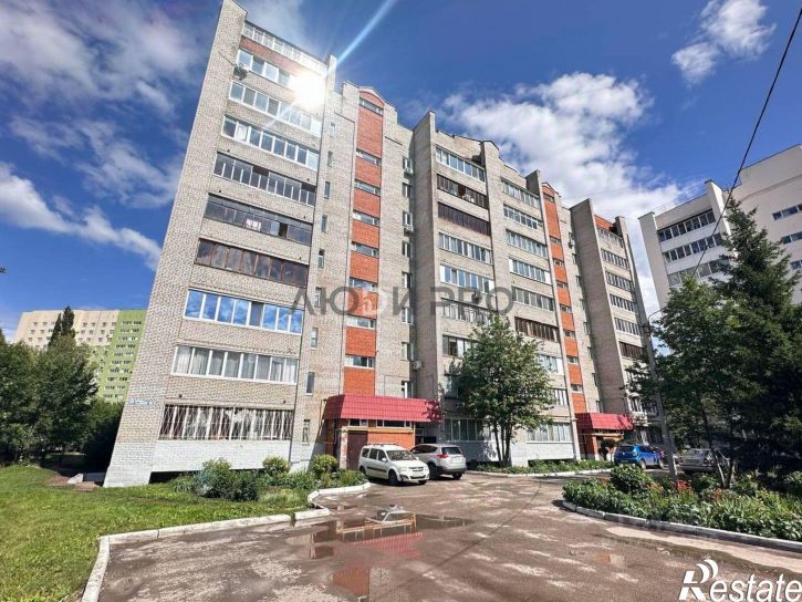 3-комн квартира улица Лётчиков, 8/1,  д. 8/1