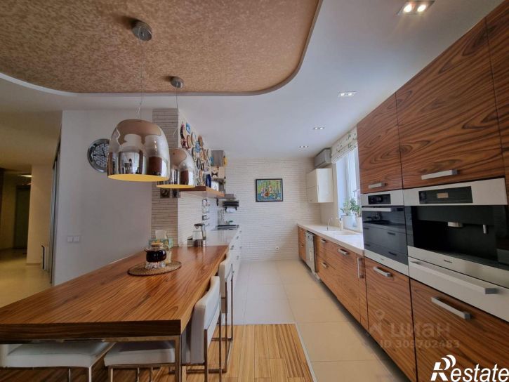 5-комн квартира улица Рихарда Зорге, 66,  д. 66