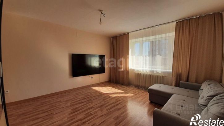 4-комн квартира улица Сун-Ят-Сена, 7,  д. 7