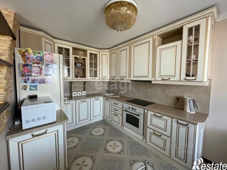 3-комн квартира улица Габдуллы Амантая, 1,  д. 1