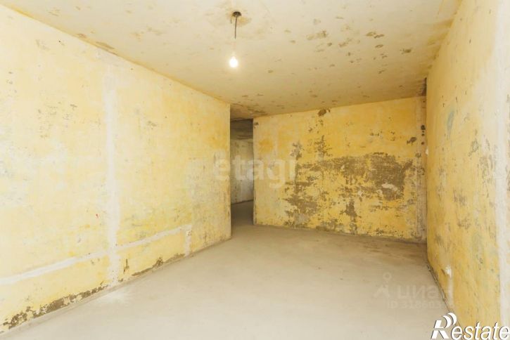 3-комн квартира улица Карима Хакимова, 2,  д. 2