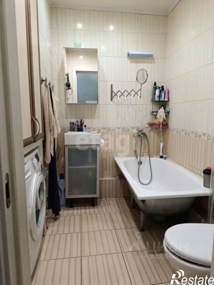 2-комн квартира улица Салавата, 11/1,  д. 11/1