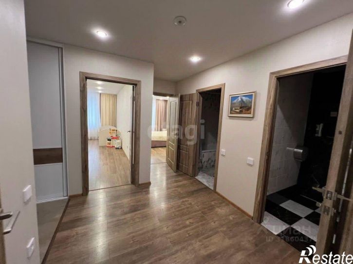 3-комн квартира улица Просвещения, 5,  д. 5