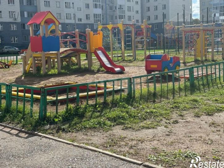 1-комн квартира бульвар Баландина, 2,  д. 2