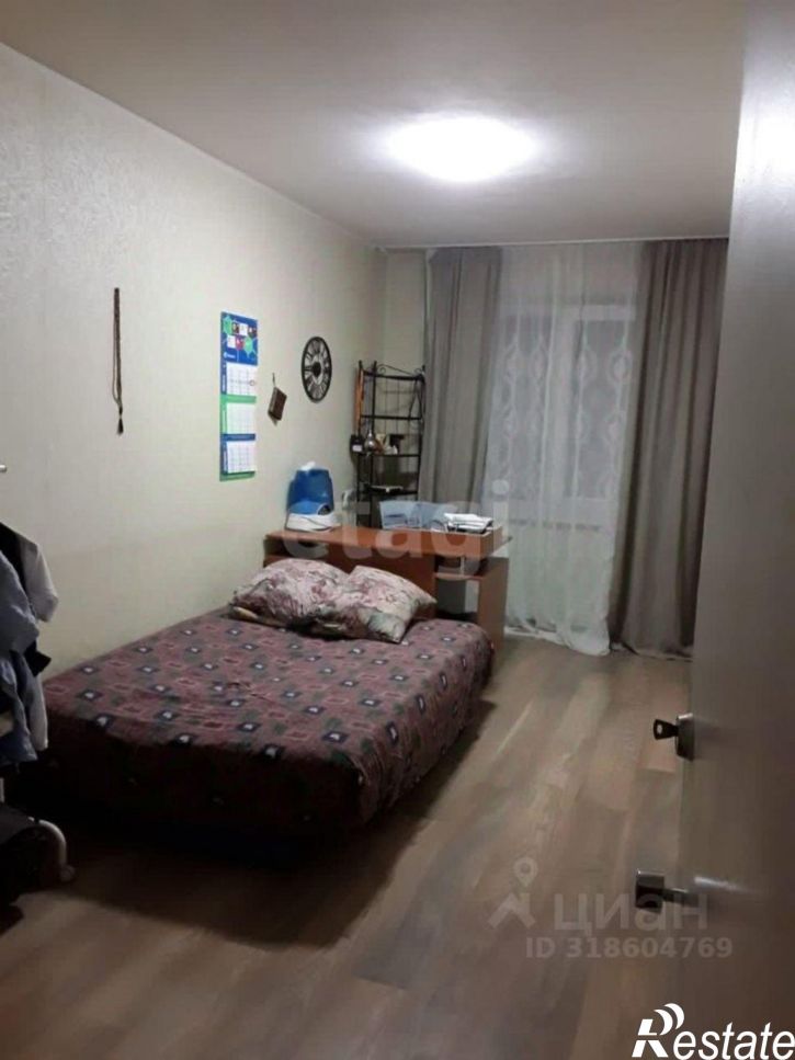 4-комн квартира Батырская улица, 12,  д. 12