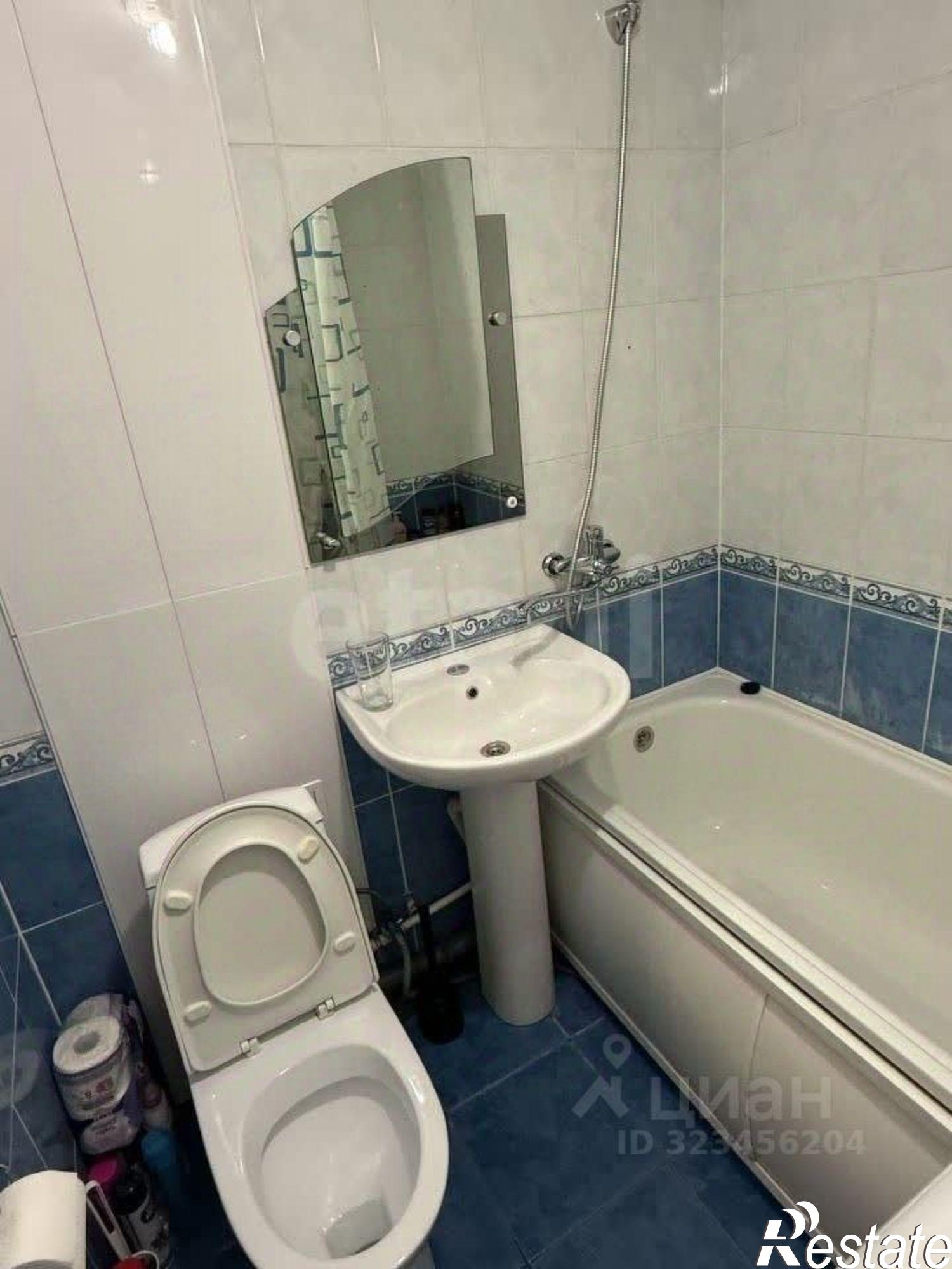 Сдать квартиру за 28 000 рублей на проспект Октября, 126/5