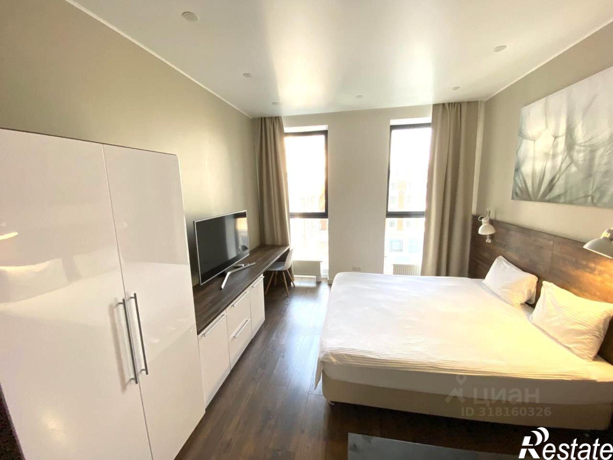 Сдать квартиру за 45 000 рублей на Верхнеторговая площадь, 4