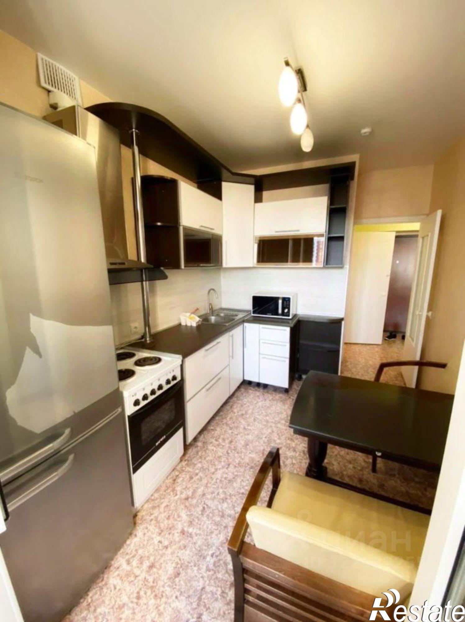 Сдать квартиру за 18 000 рублей на улица Энтузиастов, 13