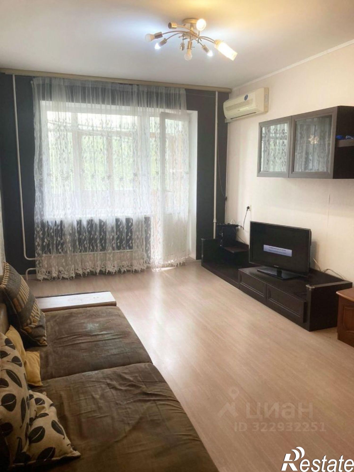 Сдать квартиру за 18 000 рублей на улица 50 лет СССР, 40