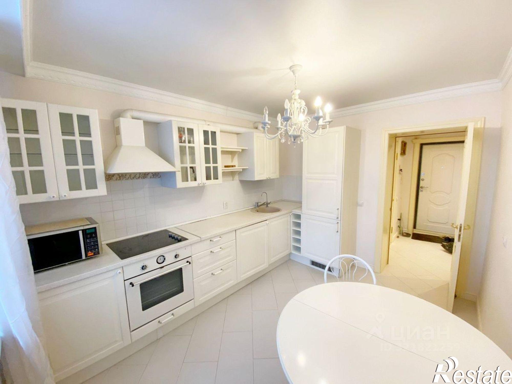 Сдать квартиру за 25 000 рублей на улица 8 Марта, 32/1