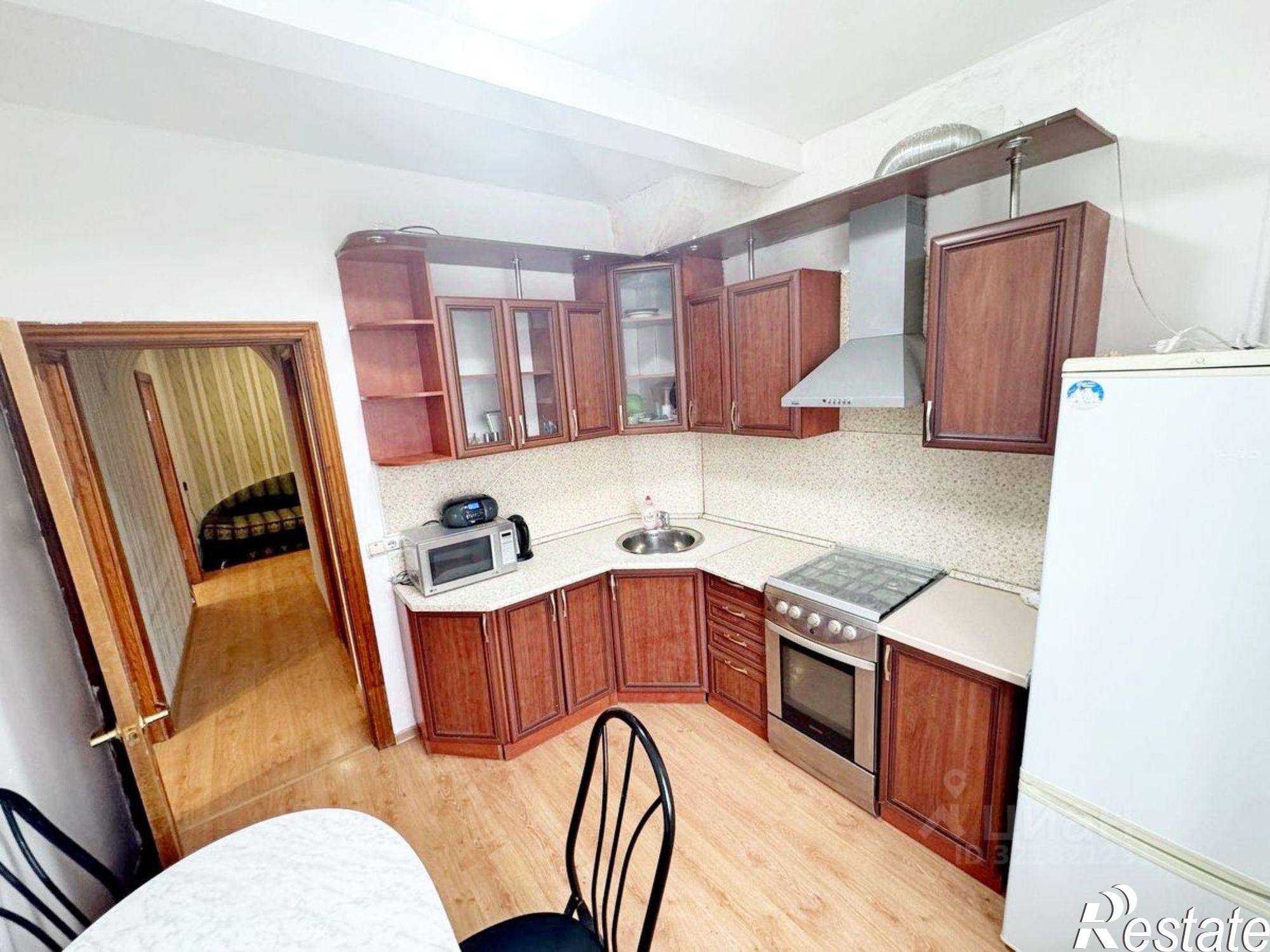 Сдать квартиру за 25 000 рублей на улица Ленина, 84