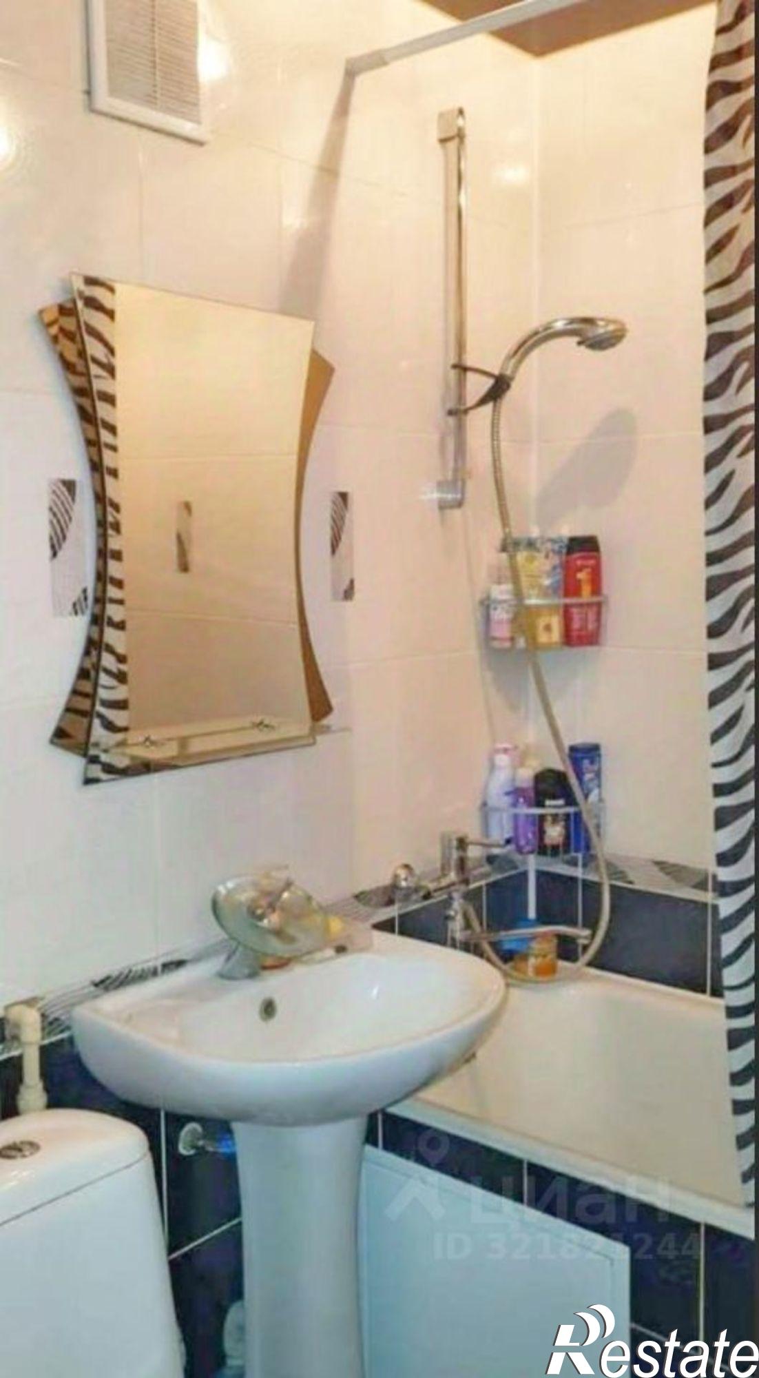 Сдать квартиру за 25 000 рублей на проспект Октября, 86